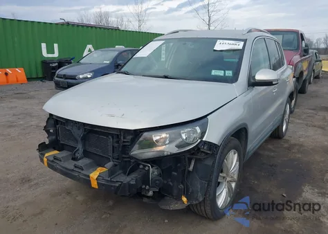 2012 Volkswagen Tiguan Se z USA, uszkodzony, nr VIN WVGAV7AX0CW520254